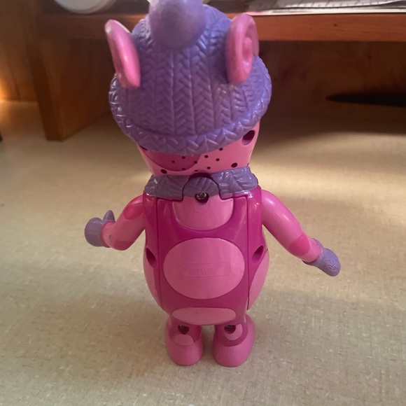 Nickelodeon Backyardigans Arctic  Uniqua Pink Spotted Nick Jr singing figure - Picture 4 of 4